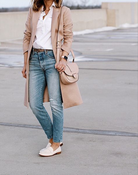 Classic pieces |  how to style loafers Tan Penny Loafers Women Outfit, Tan Loafers Outfit Women, White Loafers Outfit Women, Tan Loafers Outfit, Beige Loafers Outfit, How To Style Loafers Women, Loafers Outfit Fall, White Loafers Outfit, Loafers Women Outfit