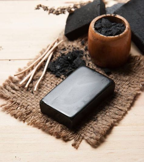 Charcoal Soap Benefits, Activated Charcoal Benefits, Soap Photography, Activated Charcoal Soap, Facial Bar, Charcoal Soap, Skin Blemishes, Best Soap, Soap Packaging