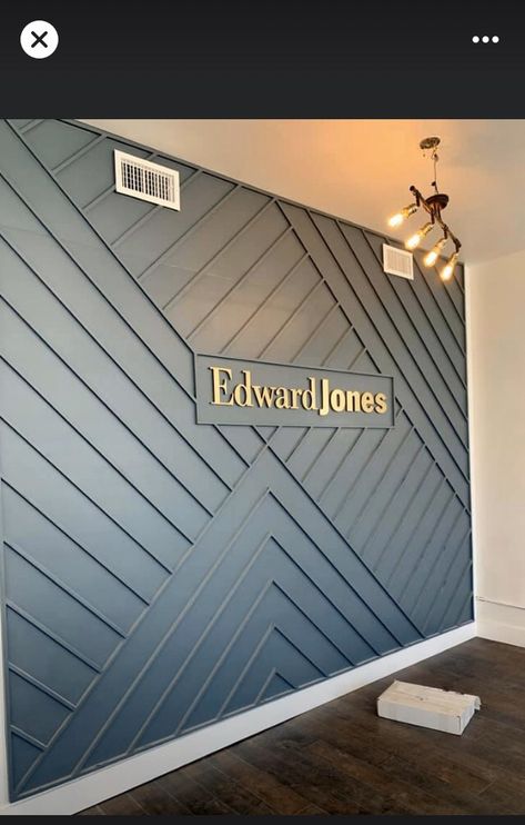 Wall Pannel Ideas For Office, Accent Wall For Business, Accent Wall Conference Room, Title Company Office Decor, Wood Feature Wall Office, Modern Wall Paneling Office, Accent Wall In Office Interior Design, Insurance Office Decor Interior Design, Accent Wall Study Room