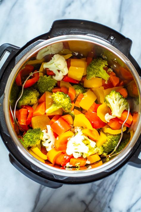 These Instant Pot Steamed Vegetables are super easy to make, requiring a pressure cook time of zero minutes. Yes, you read that correctly! Follow this no-fail method for perfect veggies every time. Vegetables In Instant Pot, Instant Pot Steamed Vegetables, Thanksgiving Recipes Side Dishes Veggies, Instant Pot Steam, Lentil Sausage Soup, Thanksgiving Food Sides, Lentil Dishes, Seasoned Veggies, Steam Veggies