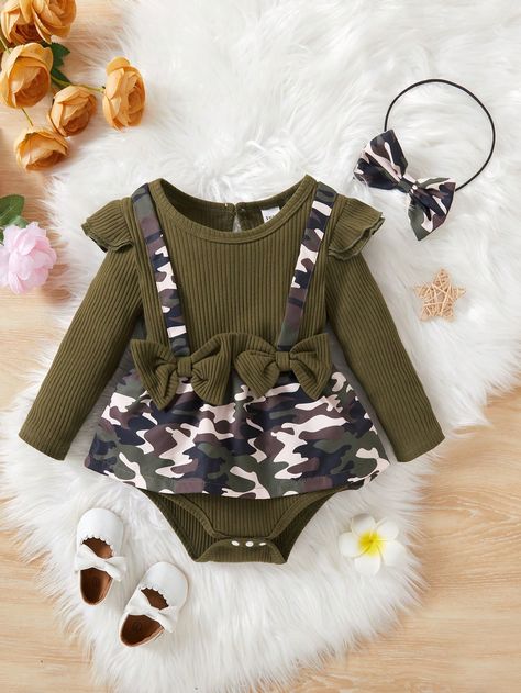 Girl Camo Outfit, Cleopatra Selene, Camo Outfit, Girl Camo, Camo Outfits, Camo Baby Stuff, Camo Tee, Camo Girl