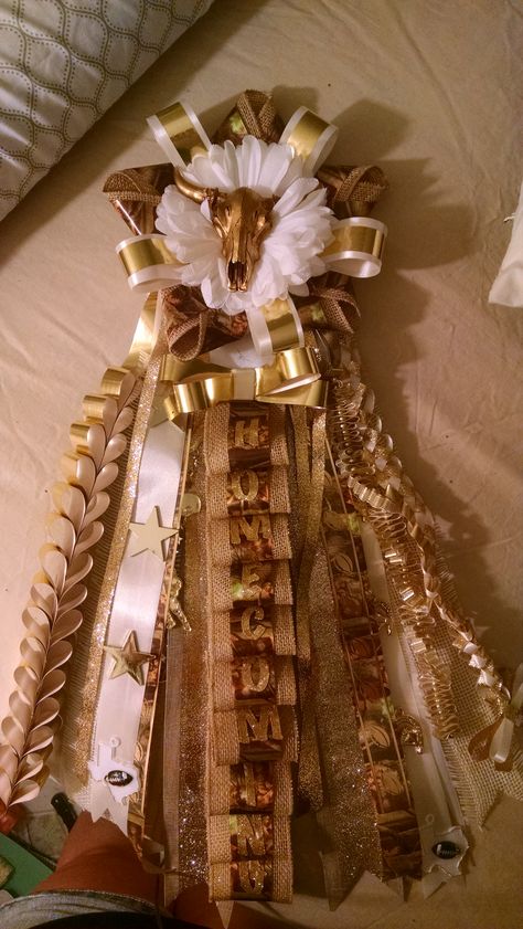 western camo gold and white homecoming garter Sophomore Hoco Mum, White And Gold Mums Homecoming, Western Mums Homecoming, White And Gold Homecoming Mum, White And Gold Garter Homecoming, Gold And White Homecoming Mum, Senior Mums Homecoming White And Gold, Western Homecoming Mum, Peewee Homecoming Garter