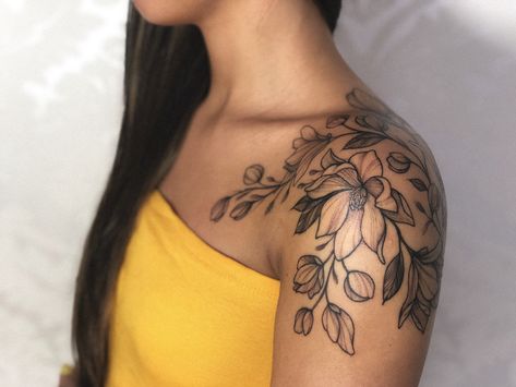 Womens Side Arm Tattoos, Tulips Tattoo Sleeve, Magnolia Tattoo Shoulder For Women, Magnolia Flower Tattoo Shoulder, Lotus Flower Upper Arm Tattoo, Magnolia Shoulder Tattoos For Women, Magnolia Arm Tattoo, Magnolia Shoulder Tattoo, Outer Shoulder Tattoo