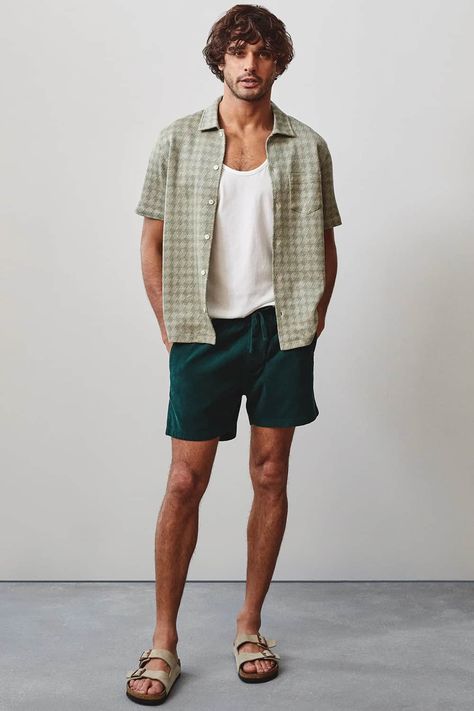 Vest And Shorts Outfit Men, Teal Shorts Outfit, Green Shorts Outfits, Surfer Boys Style, Male Styling, Green Shorts Outfit, Dad Outfits, Mens Shorts Outfits, Teal Shorts