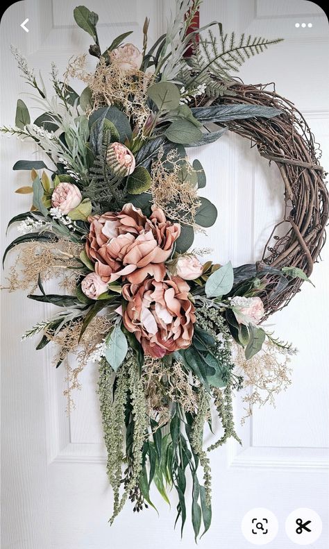 Trendy Wreaths Front Doors, Peonies And Eucalyptus, Easy Thanksgiving Table Decor, Thanksgiving Table Decor Ideas, Fall Feast, Fall Decor Wreaths, Floral Door Wreaths, Thanksgiving Table Decor, Table Decor Ideas