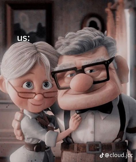 Carl And Ellie Wallpaper, Ellie Wallpaper, Disney Çiftleri, Up Carl Y Ellie, Disney Movie Up, Up Characters, Books And Pens Photography, Up Carl And Ellie, Carl Fredricksen