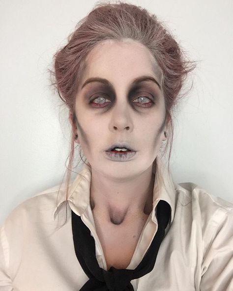 Day 7: Victorian Ghost Corpse Makeup, Ghoul Makeup, Victorian Ghost, Mansion Party, Ghost Makeup, Halloween Makeup Witch, Happy Haunting, Theatre Makeup, Show Makeup