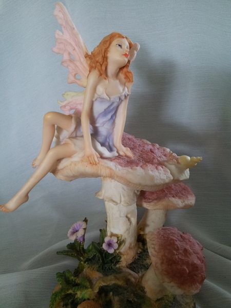 ⊱❀ Fairy figurine / statue ❀⊰ SUMMIT COLLECTION, fairy sitting on Mushroom Fairy Sitting On Mushroom, Sitting On Mushroom, Fairy Shoot, Faerie Ring, Sitting Fairy, Sitting Pose Reference, Fairy Sitting, Fairy Ideas, Fairy Homes