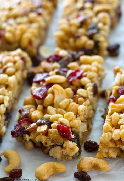 These no-bake fruit 'n' nut bars are a breeze to whip up and SO much tastier and healthier than the storebought kind!---Feel free to throw in your favorite nuts and dried fruits! @WholeHeavenly Protein Bars Recipe, Healthy Snack Bars, Fruit And Nut Bars, Nut Bars, Clean Snacks, Nut Snacks, Baked Fruit, Snack Bars, Raw Bars