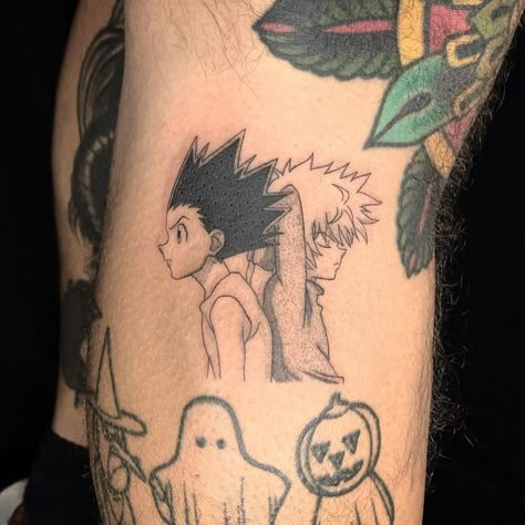 Luffy Face Tattoo, Killua X Gon Tattoo Ideas, Amine Tattoos Ideas, Gon And Killua Tattoo Ideas, Gon And Killua Matching Tattoos, Hunter Hunter Tattoo Ideas, Mha Tattoos Simple, Gon And Killua Tattoo, Killua Tattoo Ideas