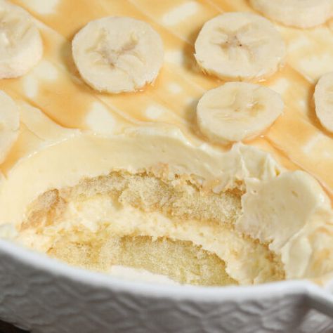 Banana Pudding Cream Cheese, Seafood Sides, The Salty Cooker, Instant Banana Pudding, Biscuit Pudding, Thanksgiving Snacks, Banana Dessert Recipes, Banana Dessert, Banana Recipes