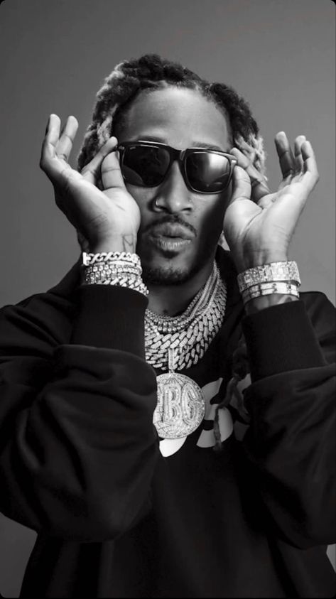 Future Pluto, Future Rapper, Tupac Art, Kylie Travis, Chris Brown Videos, Rapper Style, Future Wallpaper, Best Rapper Alive, Rap Aesthetic