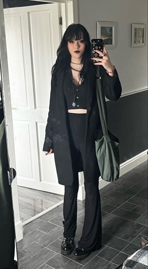 Goth Outfit For Work, All Black Witch Outfit, Midsize Corporate Goth, Gothic Corporate Work Outfits, Witchy Grunge Outfits, Goth Lounge Wear, Casual Goth Outfits Women, Witchy Goth Outfit, Cozy Goth Outfit