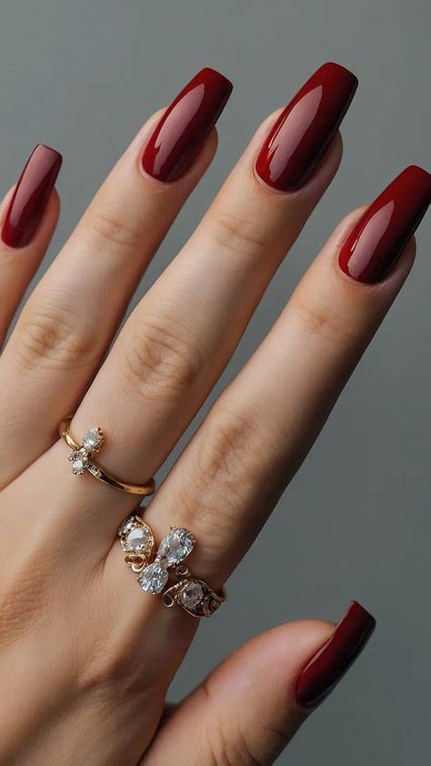 15 Bold Burgundy Nail Designs You Need to Try - Fads Nails With Burgundy Dress, Nails With Burgundy, Dark Burgundy Nails, Deep Burgundy Nails, Burgundy Nail Designs, Dark Sweater, Wine Nails, Sparkly Ring, Burgundy Nails