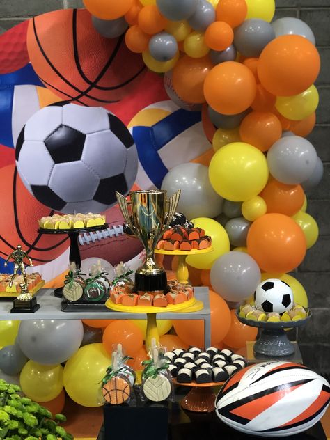 Sports Theme Birthday, Sports Birthday Party, Sports Birthday, Sports Themed Party, Sports Theme, Lucca, 5th Birthday, Birthday Theme, Themed Party