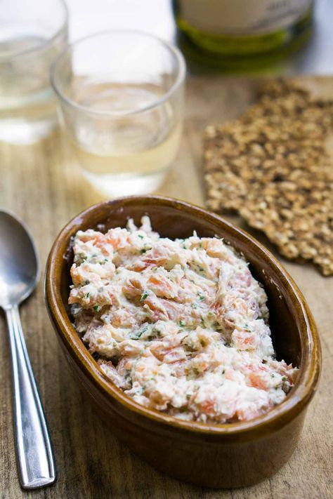 Rillettes Recipe, Salmon Rillettes, Steamed Salmon, Smoked Salmon Spread, Terrine Recipe, Salmon Spread, Pate Recipes, Charcuterie Spread, David Lebovitz