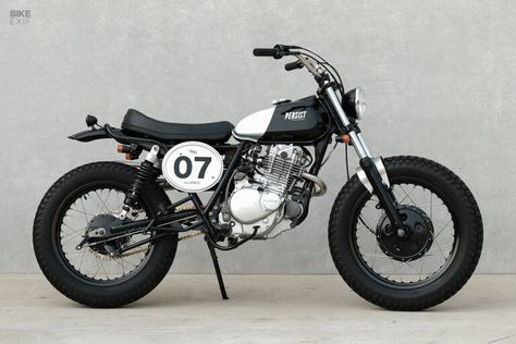 Town and country: A custom Suzuki TU250 Grasstracker from Taiwan | Bike EXIF Yamaha Sr400, Bike Exif, Vintage Motocross, Suzuki Motorcycle, Motocross Bikes, Custom Motorcycles, Town And Country, Beach Sand, Big Boys