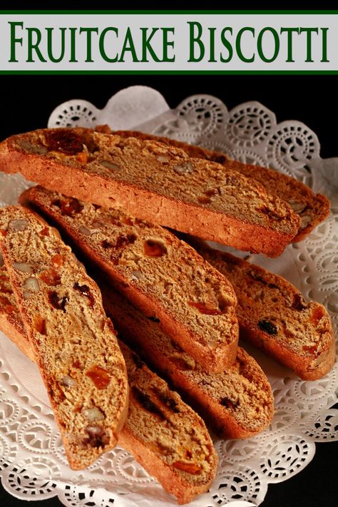 Fruitcake Biscotti Recipe, Fruitcake Biscotti, Biscotti Biscuits, Winter Holiday Recipes, Xmas Desserts, Fruit Cake Christmas, Biscotti Cookies, Biscotti Recipe, Gourmet Cookies