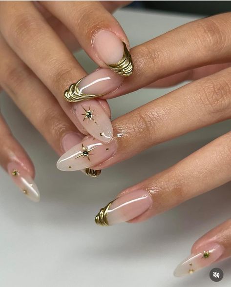 Nude Nail Design, Hippie Nails, Formal Nails, Nude Nail, Nude Nail Designs, Pretty Gel Nails, Cute Gel Nails, Square Acrylic Nails, Funky Nails