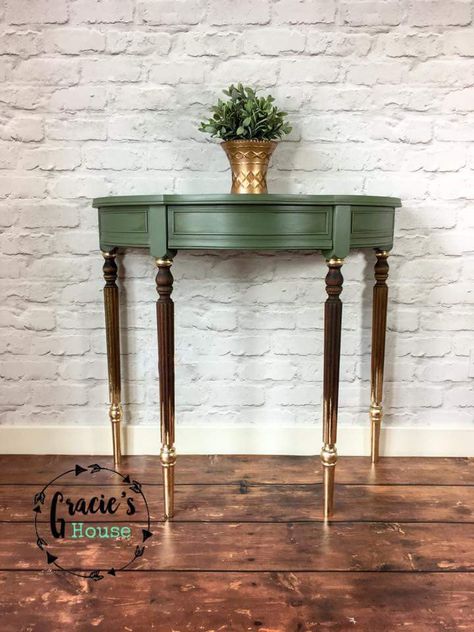 Beautiful green with gold tipped legs and accents Painted Half Moon Table, Refurbished Furniture Diy, Half Moon Table, Moon Table, Diy Furniture Renovation, Furniture Rehab, Gold Legs, Furniture Renovation, Refurbished Furniture