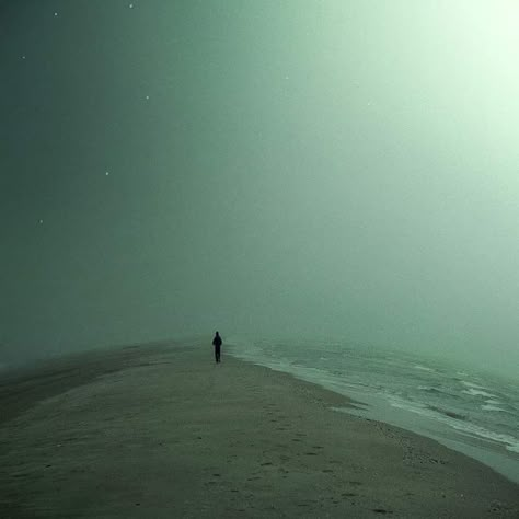 Afrika Bambaataa, Walking Along The Beach, The Fog, Cinematic Photography, Dark Photography, Dark Aesthetic, Photo Inspiration, Aesthetic Pictures, Surrealism