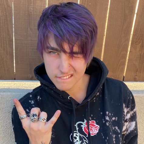 Colby Purple Hair, Colby Brock With Curly Hair, Colby Brock Purple, Colby Brock Purple Hair, Colby Brock Pfp, Colby Brock Hot Pics, Colby Wallpaper, Colby Brock Snapchat