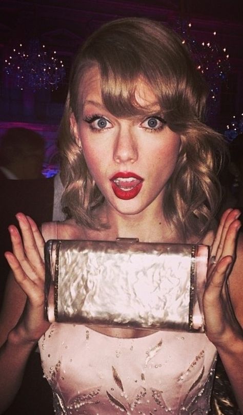 MET Gala 2014 Gala Accessories, Taylor Swift 2014, Taylor Swift Red Carpet, The Met Gala, Taylor Swift 1989, Long Live Taylor Swift, Swift 3, Live Taylor, Taylor Swift Pictures