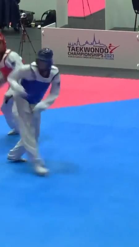 Tae Kwon Do Aesthetic, Taekwondo Aesthetic, Taekwondo Moves, Taekwondo Video, Tkd Taekwondo, Taekwondo Girl, Judo Karate, Mixed Martial Arts Training, Self Defense Moves