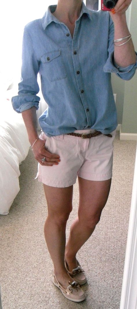 Chambray shirt, Old Navy pink shorts, HM braided belt, Sperry Angelfish top-sider Topsider Outfit, Sperry Top Sider Outfit, Sperry Boat Shoes Outfit, Outfits With Sperrys, Top Sider Outfit, Sperry Outfits, Casual Flats Outfit, Sperry Outfit, Boat Shoes Outfit