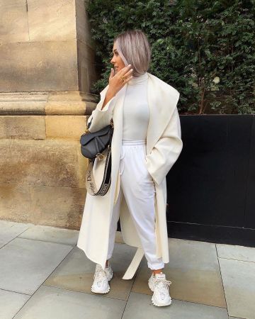 White Joggers Outfit, Blazer Street Style, Fall Trends Outfits, Everyday Casual Outfits, Coordinating Outfits, Joggers Outfit, Zara Knit, Best Street Style, Fall Fashion Trends