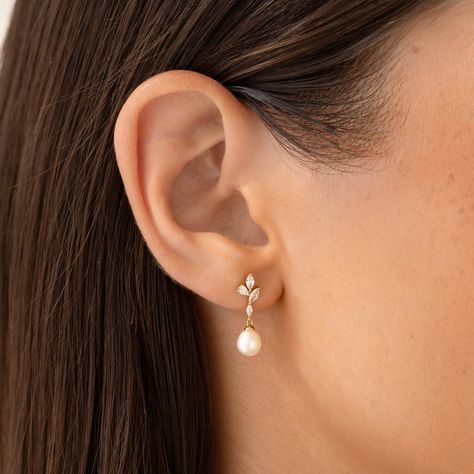 Pearl Drop Earrings - Ariana Wedding Jewelry For Lace Dress, Dainty Pearl Earrings Wedding, Sofia Richie Wedding Earrings, Pearl And Cubic Zirconia Earrings, Bridal Earrings With Ponytail, Dainty Pearl Drop Earrings, Wedding Earrings Strapless Dress, Simple Elegant Wedding Jewelry, Diamond Pearl Drop Earrings