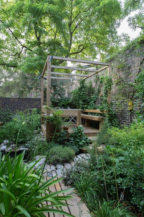 Discover what inspires garden designer Daniel Corby Bristow of Propagating Dan- young gardeners on HOUSE - design, food and travel by House & Garden. Rockery Garden, Potager Garden, Modern Garden Design, Landscape Designs, Have Inspiration, Small Garden Design, Courtyard Garden, Garden Cottage, Small Gardens