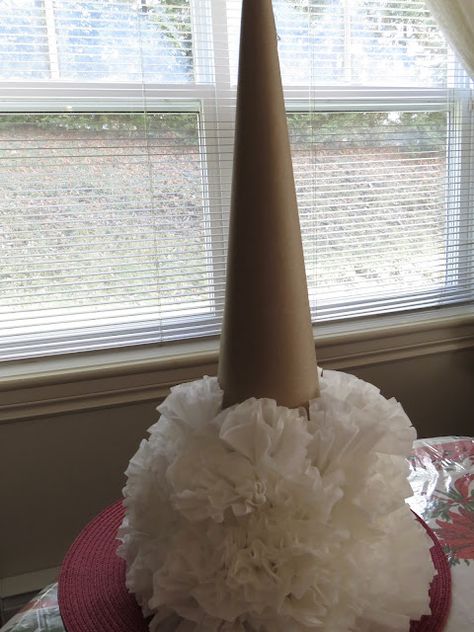 Pearl Cone Christmas Tree, Coffee Filter Tree Christmas, Coffee Filter Trees Craft, Coffee Filter Christmas Trees, Coffee Filter Tree, Coffee Filter Trees, Coffee Filter Christmas Crafts, Coffee Filter Christmas Tree, Coffee Filter Christmas