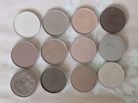 Mac Eyeshadow Swatches, Soft Summer Makeup, Naked Lunch, Eyeshadow Basics, Mac Eye Shadow, Mac Eyes, Eyeshadow Collection, Neutral Makeup, Beauty Tricks