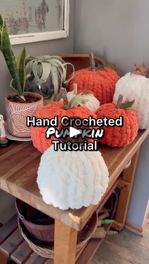 Hand Crochet Pumpkin, Yarn Pumpkins Diy, Pumpkin Tutorial, Fall Blanket, Jumbo Yarn, Bernat Blanket, Bernat Blanket Yarn, Crochet Fall, Crochet Pumpkin