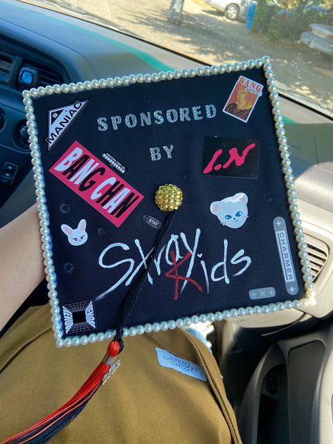 Skz Graduation, Skz Graduation Cap, Stray Kids Graduation Cap, Graduation Cap Decoration Diy, High School Graduation Cap, College Graduation Cap Decoration, Grad Hat, Grad Cap Designs, Diy Graduation Cap