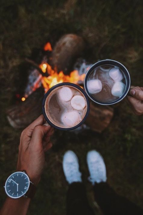 Ideal Date Ideas, Ideal Date, Camping Photo, Camping Vibes, Camping Photography, Camping Aesthetic, Perfect Night, Based On Your Zodiac Sign, Into The Wild