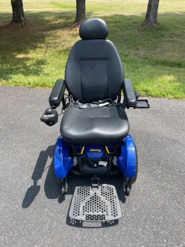 ad eBay - Find many great new & used options and get the best deals for jazzy power wheelchairs for sale used at the best online prices at eBay! Free shipping for many products! Wheel Chair, Powered Wheelchair, Rock Garden Landscaping, Rock Garden, Wheelchair, Seat Belt, West Virginia, Garden Landscaping, Cup Holder