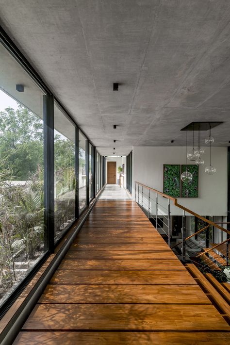 Exposed Concrete Ceiling, Flying House, Exposed Ceiling, Exposed Concrete Facade, Exposed Concrete Interior, Shigeru Ban, Screen House, Tropical Architecture, Exposed Concrete