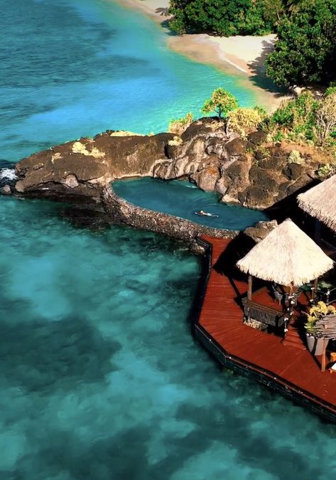 Laucala Island, Fiji Travel, Trip To Grand Canyon, Swimming Pool Architecture, Beach Honeymoon Destinations, Beautiful Villa, Honeymoon Destination Ideas, Romantic Honeymoon Destinations, Fiji Islands