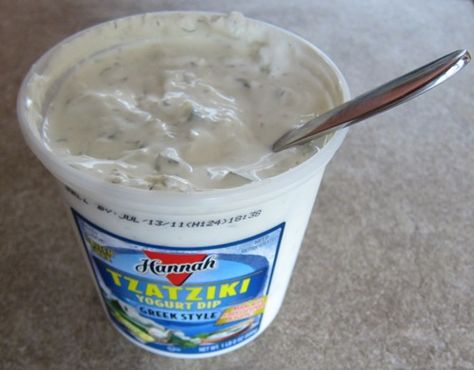 Hannah Tzatziki Yogurt Sauce And Dip From Costco - great with Kashi Hummus chips, or on chicken, beef or lamb Mediterranean Sauce, Cucumber Yogurt Sauce, Beef Kabobs, Yogurt Dip, Vegetable Nutrition, Tzatziki Sauce, Nutrition And Dietetics, Yogurt Sauce, Picky Eater Recipes