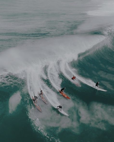 Surf Competition Aesthetic, Competition Aesthetic, Surfer Aesthetic, Surf Competition, Surfing Aesthetic, Surf Culture, Coastal Beaches, 2025 Vision, Aesthetic Gif