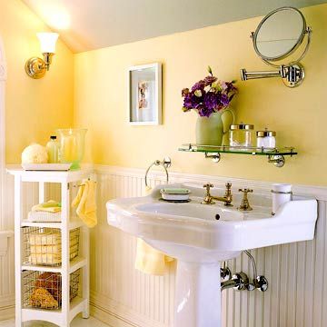 My bathroom has tiles half way up, but I do believe I will be painting the walls yellow. Bathroom With Beadboard Walls, Pastel Bathroom, Attic Nook, Beadboard Bathroom, White Wainscoting, Yellow Bathroom, Small Attic, Attic Design, Attic Bathroom