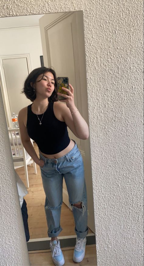 Low rise jeans outfit , low rise, crop top, black top, airforce sneakers , putfit inspo , ripped jeans , outfit of the day Outfit Ripped Jeans, Low Rise Jeans Outfit, Ripped Jeans Outfit, Jeans Outfit, Low Rise Jeans, Black Top, Ripped Jean, Jean Outfits, Ripped Jeans