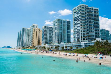 The 20 Safest Places to Live in Florida Tumblr Best Friends, Usa Tourism, Sunny Isles Beach Florida, Biscayne National Park, Miami Vibes, Miami Vacation, Cape Coral Florida, Sunny Isles Beach, Hollywood Beach