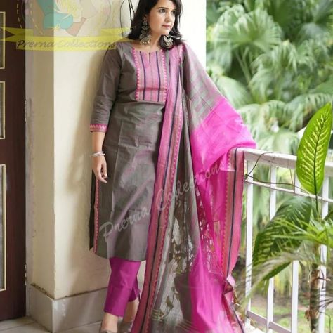 #Followusformore Dm for order whatsup 8309874411 or Dm to @hansicollections inbox *premium South cotton handloom kurti with temple border on yoke and sleeves Paried with handloom cotton pants and dupatta* *🌹🌹Pure fine South cotton fabric handloom cotton dupatta*🌹🌹 Size: *L/40, XL/42, XXL/44,XXXl/46* Fabric: *South cotton* Product: *Kurti + Pant + Dupatta* Color`s: *1* Type: *Fully stitched* *Price 1350/-*. Free shipping *⭐ *✈️✈️✈️* *(100% quality products guarantee)* DM for or... Mangalagiri Cotton Dress Designs, South Cotton Suit Designs, Cotton Suit Designs, Stylish Kurtis Design, Long Frock Designs, Pakistani Salwar, Kurti Pant, Neck Designs For Suits, Salwar Designs