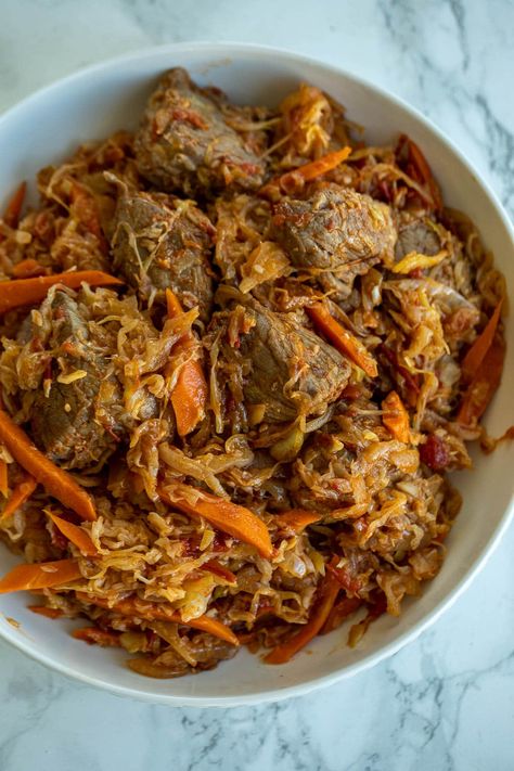 Cabbage and Beef Stew Cabbage Stew Recipe, Cabbage Stew, Candles Burning, Beef And Cabbage, Stew Chicken Recipe, African Recipes, Nigerian Food, Beef Stew Recipe, Hearty Stews