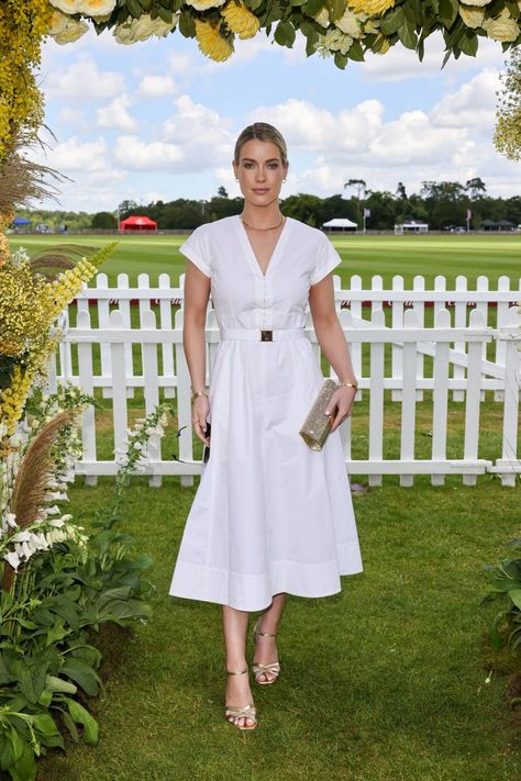 Lady Eliza & Amelia Spencer in Quiet Luxury: Cartier Queen's Cup Polo Lady Amelia Spencer, Amelia Spencer, Princess Diana Niece, Paris Fashion Week Men, Ideal Wardrobe, Going For Gold, Katie Holmes, Quiet Luxury, The Quiet