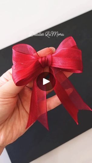 Facebook Ribbon Crafts Diy, Bows Diy Ribbon, Diy Envelope, Gift Wrapping Bows, Bow Making, Diy Gift Wrapping, Gift Bows, Diy Ribbon, Ribbon Design