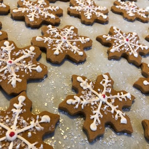 Classic Gingerbread Cutouts Gingerbread Cutouts, Cut Out Cookie Recipe, Xmas Treats, Snowflake Cookies, Christmas Foods, Gingerbread Recipe, Christmas Tradition, Cookie Frosting, Cut Out Cookies